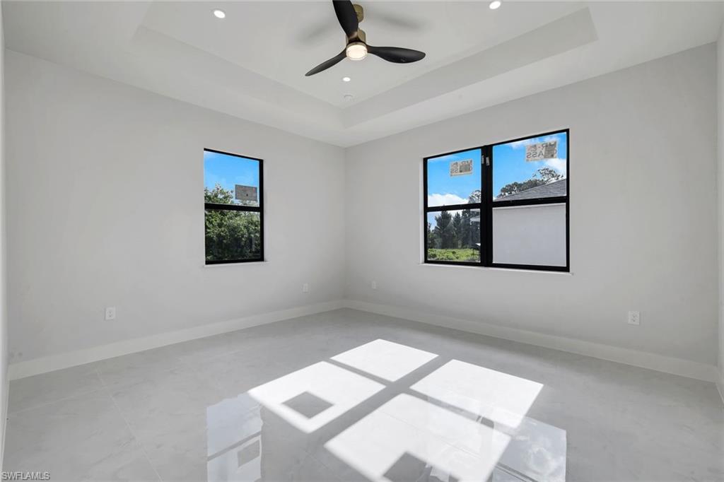 Residential in LEHIGH ACRES 5