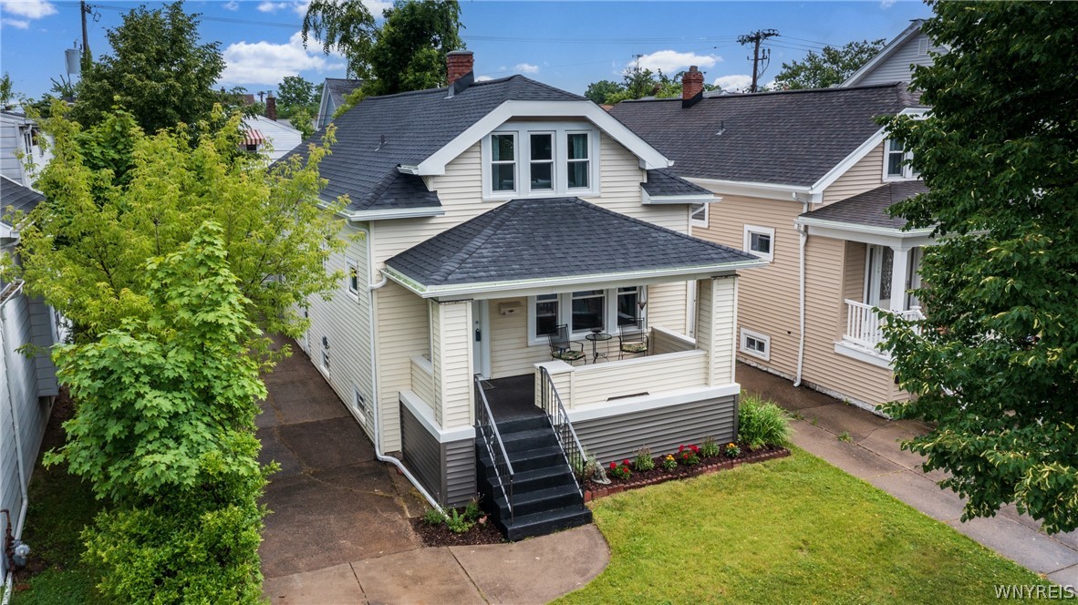 Legion Dr, Buffalo, NY 14217