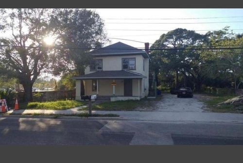 201 N 17th St, Fort Pierce, FL, 34950-5802 | Card Image