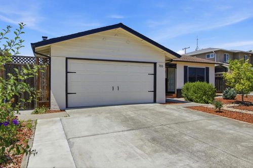 703 Laurie Ave, Santa Clara, CA, 95054-2237 | Card Image