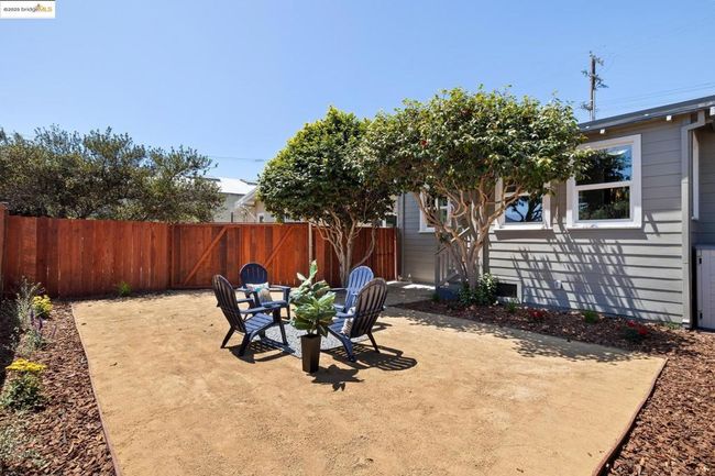 1092 Dwight Way, House other with 2 bedrooms, 2 bathrooms and 1 parking in Berkeley CA | Image 28