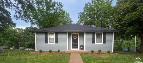 1236 Cherry St, Eudora, KS, 66025-9670 | Card Image
