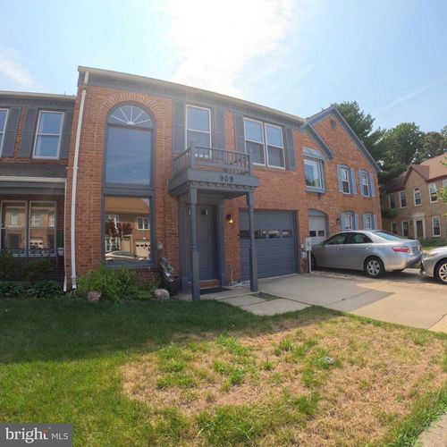 909 Boom Way, ANNAPOLIS, MD, 21401-6890 | Card Image
