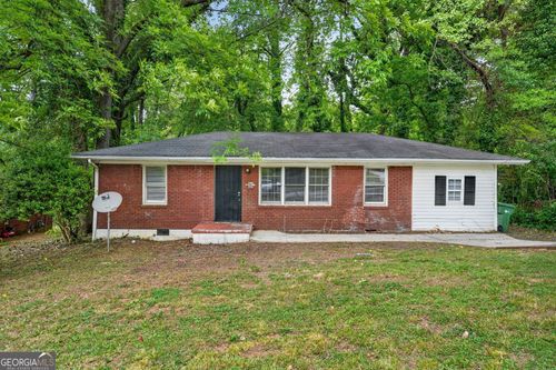 2416 Meadow Park Dr Sw, Atlanta, GA, 30315-7304 | Card Image