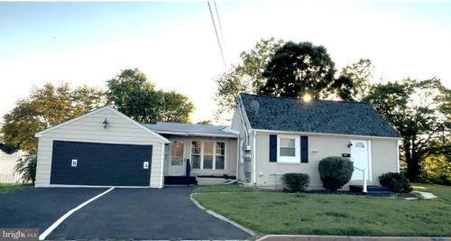 304 W Evesham Rd, GLENDORA, NJ, 08029-1247 | Card Image