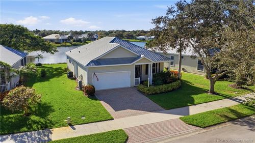 543 Ne Canoe Park Cir, Port St. Lucie, FL, 34983-3511 | Card Image