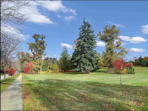 8295 Angus Dr, Vancouver, BC, V6P5L1 | Card Image