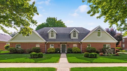 240 S 4th St, Coshocton, OH, 43812-2019 | Card Image
