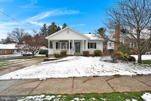 1308 Oak Ln, NEW CUMBERLAND, PA, 17070-1334 | Card Image