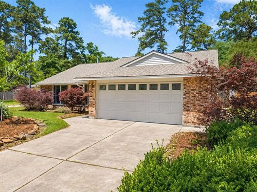 3203 Park Garden Drive, Houston, TX, 77339 | Card Image