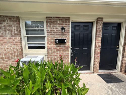 a-115 Cox Ave, Thomasville, NC, 27360-4164 | Card Image