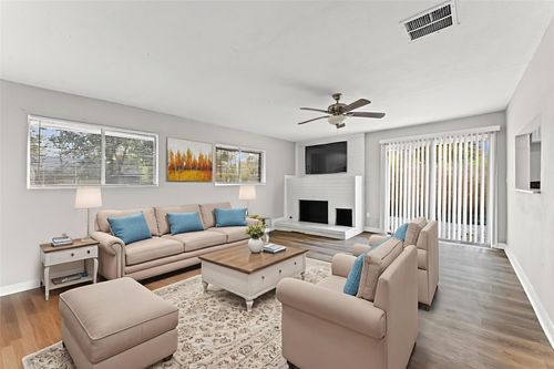 3034 Akard St, Houston, TX, 77051-4602 | Card Image