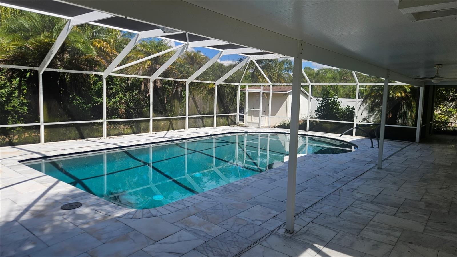 Residential Lease in ENGLEWOOD 3