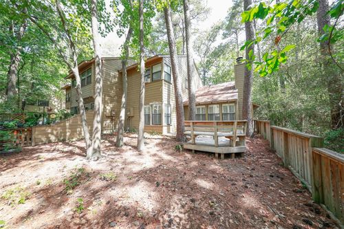 70 Cokeberry Ct, The Woodlands, TX, 77380-1800 | Card Image