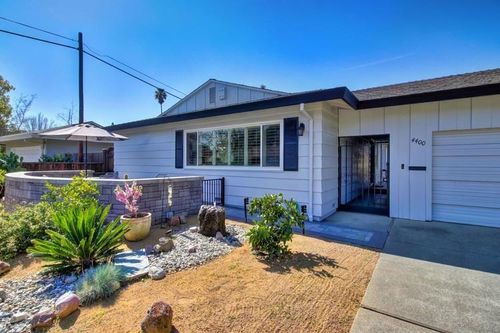 4400 Capri Way, Sacramento, CA, 95822 | Card Image