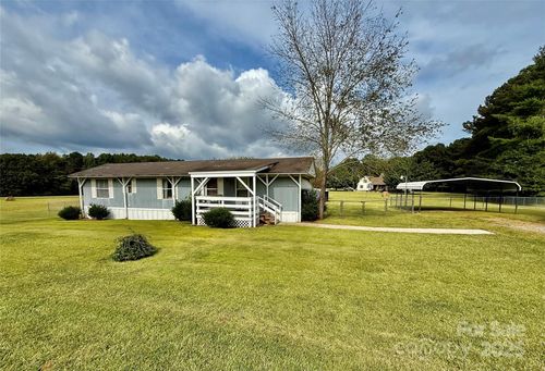 6191 Richburg Rd, Great Falls, SC, 29055-8923 | Card Image