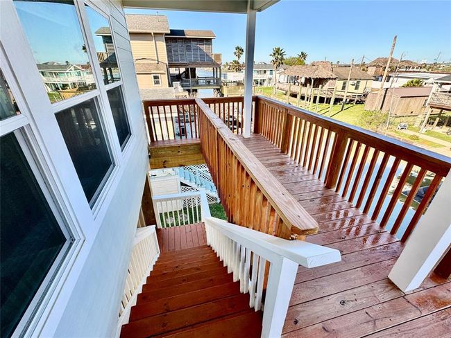 18 Edgewater St, House other with 3 bedrooms, 2 bathrooms and 2 parking in Hitchcock TX | Image 11
