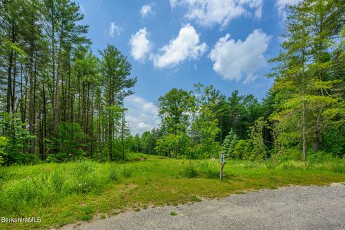 6 Colonial Acres --, West Stockbridge, MA, 01266 | Card Image