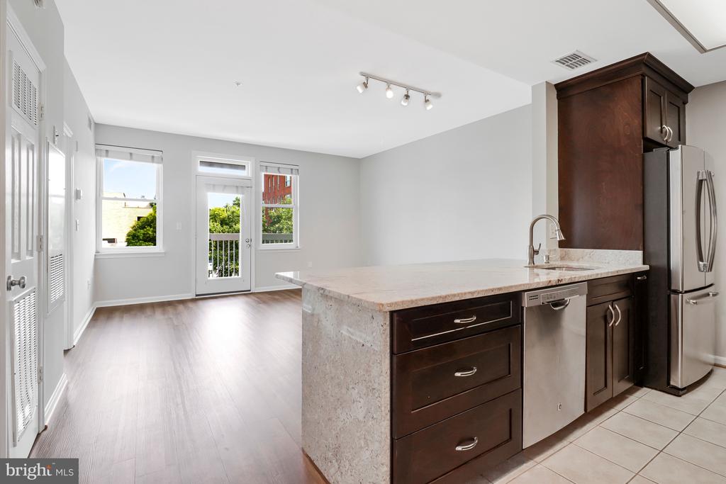 Residential in WASHINGTON 4