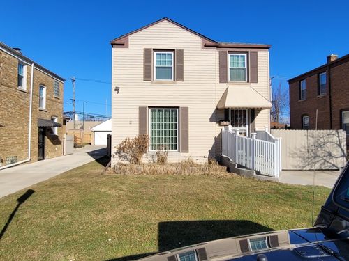 7432 W Gregory St, Chicago, IL, 60656-1743 | Card Image