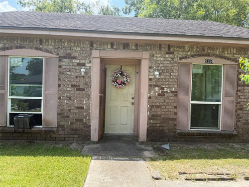 9254 Richland Dr, Houston, TX, 77078-4218 | Card Image