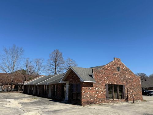 11811 Wentling Ave, Baton Rouge, LA, 70816-6055 | Card Image