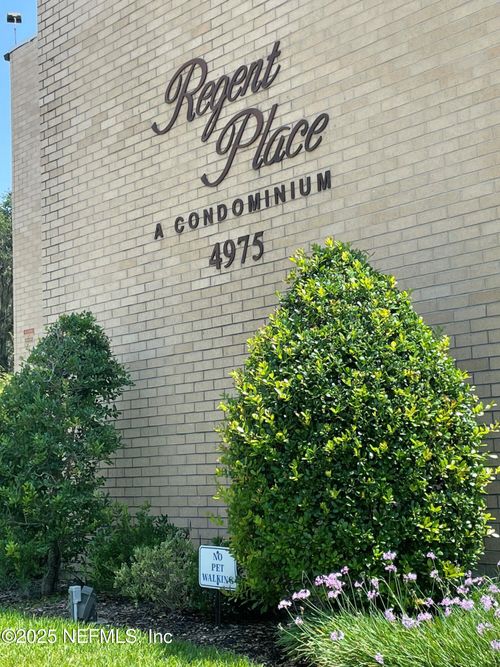 306-4975 San Jose Blvd, Jacksonville, FL, 32207-7699 | Card Image