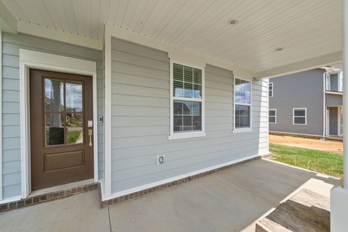 1227 Ross Farms Blvd, Clarksville, TN, 37043-2792 | Card Image