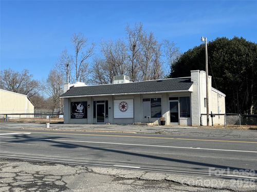 608 Concord Rd, Albemarle, NC, 28001-3611 | Card Image