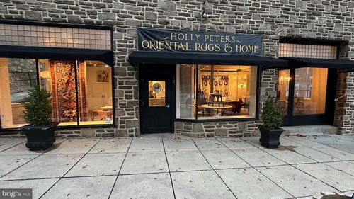 109 S Broad St, KENNETT SQUARE, PA, 19348-3101 | Card Image