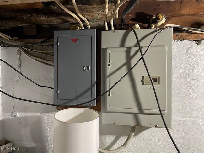 Utilities with electric panel | Image 31