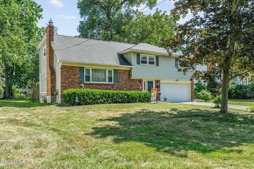 878 Cunningham Ct, Niskayuna, NY, 12309-6302 | Card Image