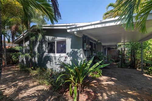 1009 Ne 23rd Dr, Wilton Manors, FL, 33305-1233 | Card Image