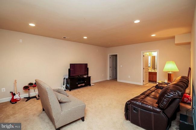 5812 Falls Gate Ct, House other with 5 bedrooms, 5 bathrooms and null parking in FALLS CHURCH VA | Image 12