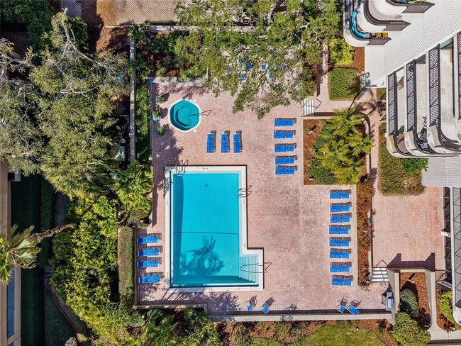 UNIT-1004 - 2413 Bayshore Blvd, Condo with 2 bedrooms, 2 bathrooms and null parking in TAMPA FL | Image 36