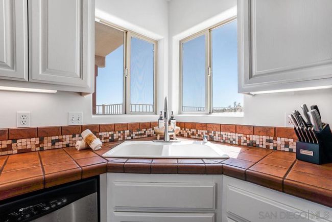 57388 Manzanita Dr, House other with 3 bedrooms, 3 bathrooms and 11 parking in Yucca Valley CA | Image 13
