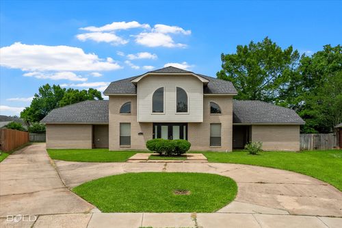 411 Ascot Ct, Bossier City, LA, 71111-2250 | Card Image