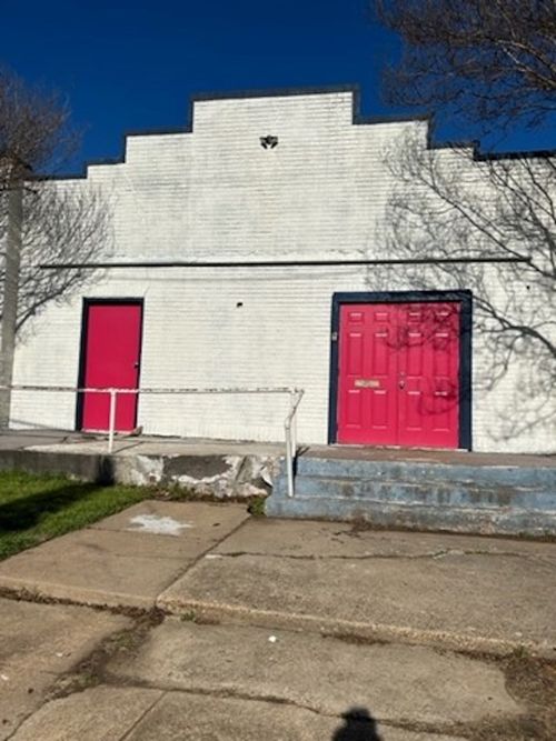 400 Graham Ave, Dallas, TX, 75223-1818 | Card Image