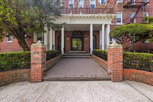 1a-1500 Ocean Pkwy, Brooklyn, NY, 11230-6425 | Card Image