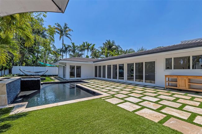 2008 Admirals Way, House other with 3 bedrooms, 3 bathrooms and null parking in Fort Lauderdale FL | Image 24