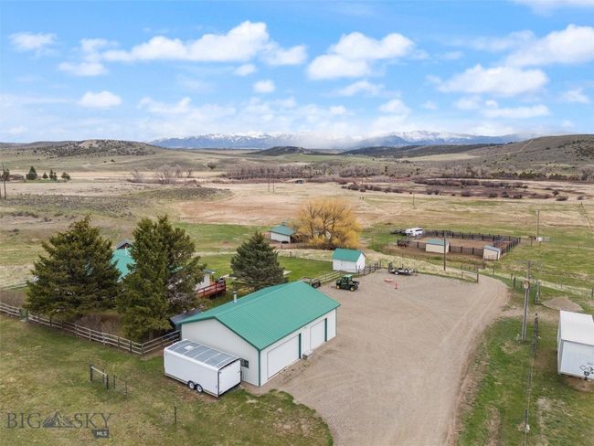 21 Mcpherson Ln, House other with 5 bedrooms, 3 bathrooms and null parking in Wilsall MT | Image 5