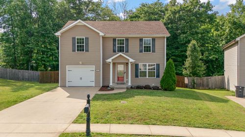 552 Magnolia Dr, Clarksville, TN, 37042-3927 | Card Image