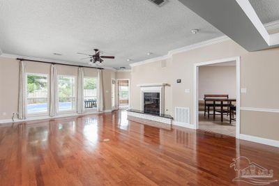 4471 La Mirage, House other with 3 bedrooms, 2 bathrooms and 2 parking in Pensacola FL | Image 3