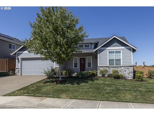 781 E Mckinley St, Carlton, OR, 97111-9125 | Card Image
