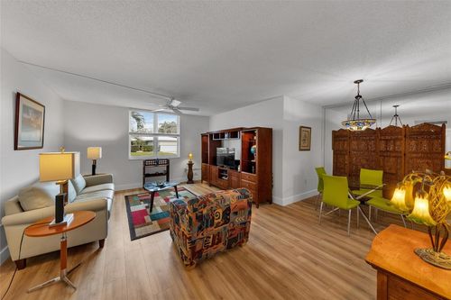 apt-1e-6000 Ne 22nd Way, Fort Lauderdale, FL, 33308-2233 | Card Image