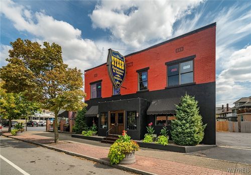 3149 Main St, Buffalo, NY, 14214-1310 | Card Image