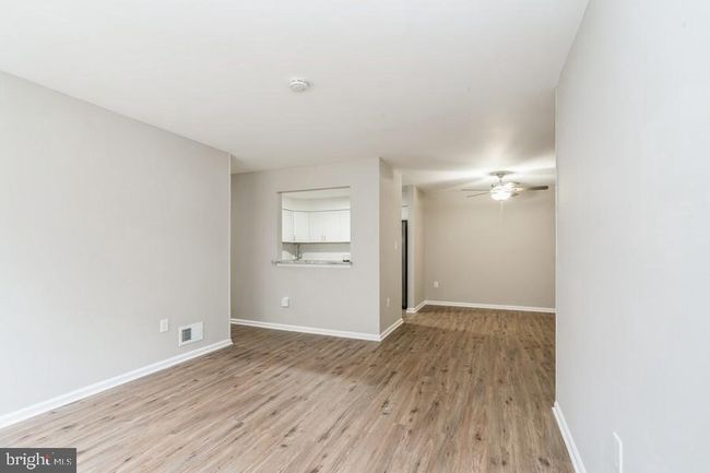 107 Moore Ct, Condo with 2 bedrooms, 1 bathrooms and null parking in Pennington NJ | Image 5