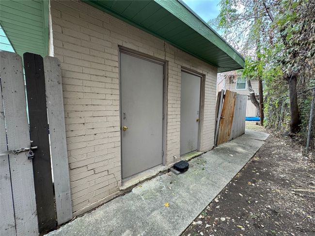APT-102 - 4904 W Wind Trl, Home with 2 bedrooms, 2 bathrooms and 2 parking in Austin TX | Image 22