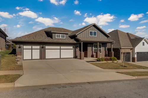 3801 E Hutcheson Ave, Springfield, MO, 65802-6341 | Card Image