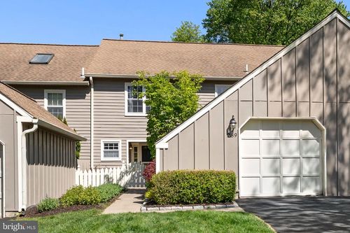 289 Tulip Tree Ct, BLUE BELL, PA, 19422-2808 | Card Image